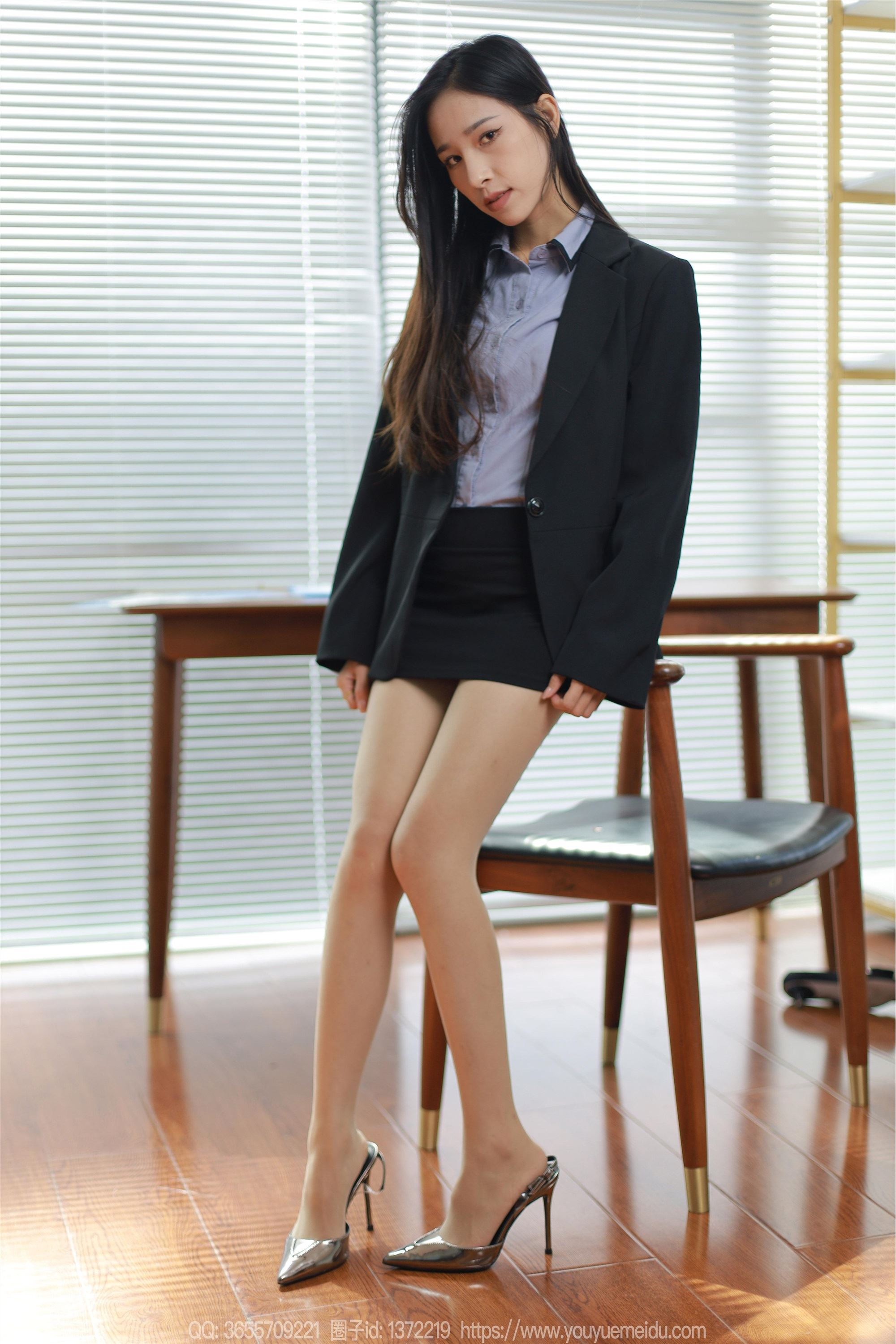 IESS异思趣向  2023.11.30 丝享家 1599 美子《回到办公室》